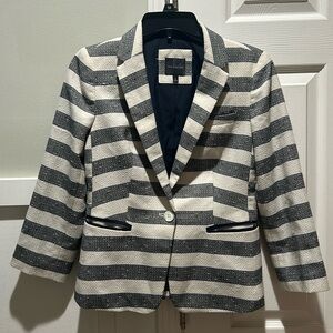 The limited women’s striped blazer size small